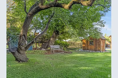252 N 400 E, Centerville, UT 84014 - Photo 67