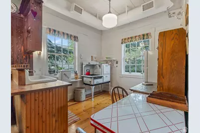 252 N 400 E, Centerville, UT 84014 - Photo 67