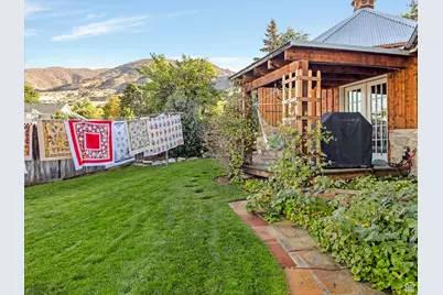 252 N 400 E, Centerville, UT 84014 - Photo 81