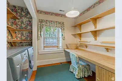 252 N 400 E, Centerville, UT 84014 - Photo 11