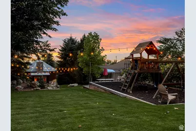 252 N 400 E, Centerville, UT 84014 - Photo 97