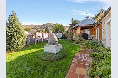 252 N 400 E, Centerville, UT 84014 - Photo 79