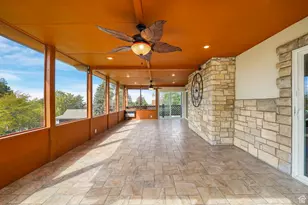 8504 S Kings Hill Dr, Cottonwood Heights, UT 84121 - Photo 15