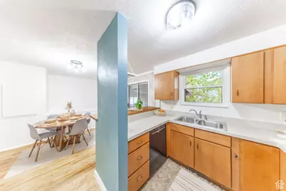 1447 E 2700 N, Layton, UT 84040 - Photo 15