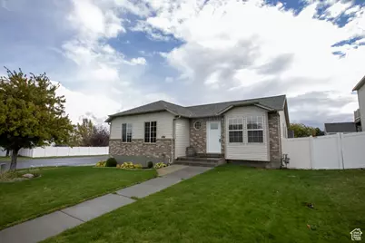 6761 S High Bluff Dr W, West Jordan, UT 84084 - Photo 21