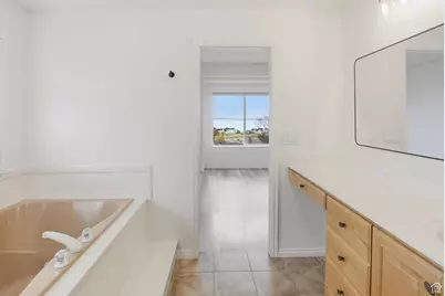 2262 S Maverick Rd, Saratoga Springs, UT 84045 - Photo 43