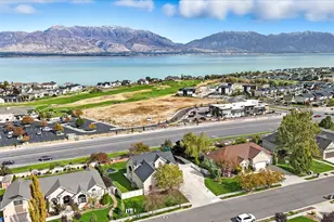 2262 S Maverick Rd, Saratoga Springs, UT 84045 - Photo 67