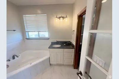 162 E Sandpiper Ln S, Saratoga Springs, UT 84045 - Photo 19