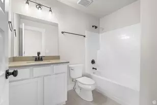 6806 N Desert Crk, Eagle Mountain, UT 84005 - Photo 15