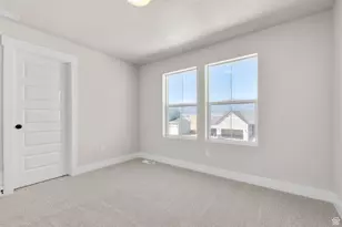 6806 N Desert Crk, Eagle Mountain, UT 84005 - Photo 13