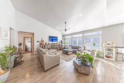 1153 W 1875 S, Syracuse, UT 84075 - Photo 19