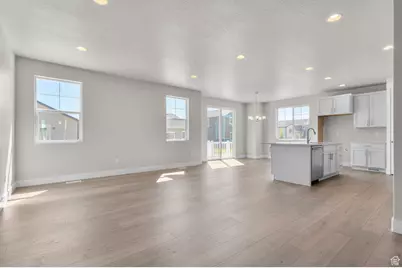 6754 N Desert Crk, Eagle Mountain, UT 84005 - Photo 9
