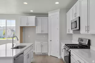 6754 N Desert Crk, Eagle Mountain, UT 84005 - Photo 13