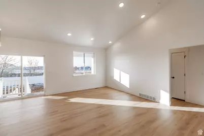 232 N Rick Way W, Clearfield, UT 84015 - Photo 11