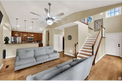 4523 W South Jordan Pkwy, South Jordan, UT 84009 - Photo 11