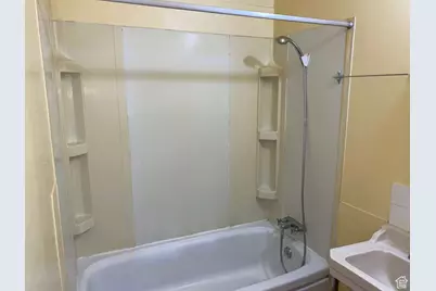 642 E 700 N, Logan, UT 84321 - Photo 17