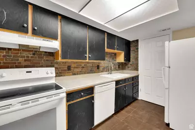 1801 W 7600 S #C201, West Jordan, UT 84084 - Photo 17