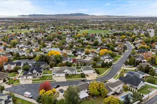 1975 E 1425 N, Layton, UT 84040 - Photo 43