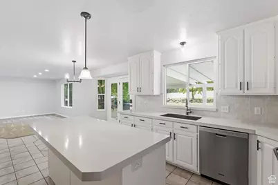 1975 E 1425 N, Layton, UT 84040 - Photo 13