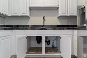 947 Canyon Rd S, Ogden, UT 84404 - Photo 11