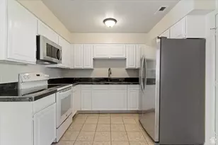 947 Canyon Rd S, Ogden, UT 84404 - Photo 9