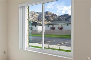 947 Canyon Rd S, Ogden, UT 84404 - Photo 3