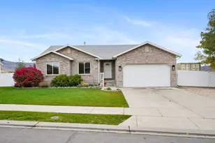 694 E 260 S, Midway, UT 84049 - Photo 1
