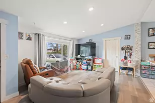 2947 S Calypso St W, West Valley, UT 84120 - Photo 5