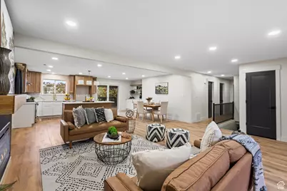 747 Woodridge Dr, Layton, UT 84040 - Photo 3