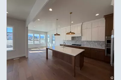 823 S Ensign Dr, Saratoga Springs, UT 84045 - Photo 13