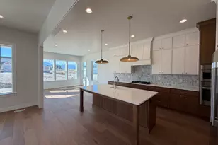 823 S Ensign Dr, Saratoga Springs, UT 84045 - Photo 13