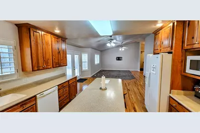 603 E 100 N, Ephraim, UT 84627 - Photo 9