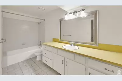 4612 N Bristol Cir. E, Provo, UT 84604 - Photo 43