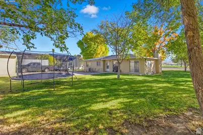 564 S Main St, Gunnison, UT 84634 - Photo 31