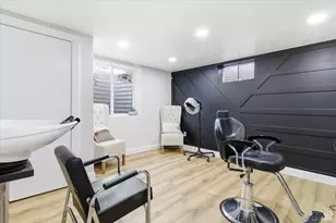 564 S Main St, Gunnison, UT 84634 - Photo 25