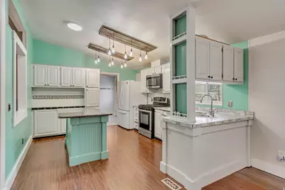 2875 N Hill Field Rd #199, Layton, UT 84041 - Photo 11