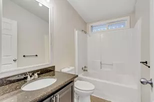 2875 N Hill Field Rd, Layton, UT 84041 - Photo 17