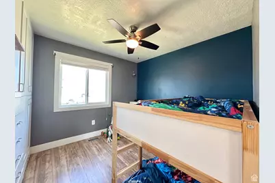 1046 N Cedarwood Blvd N, Tooele, UT 84074 - Photo 11