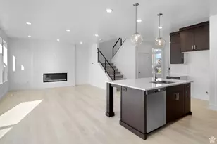 635 E 240 N, Tremonton, UT 84337 - Photo 5