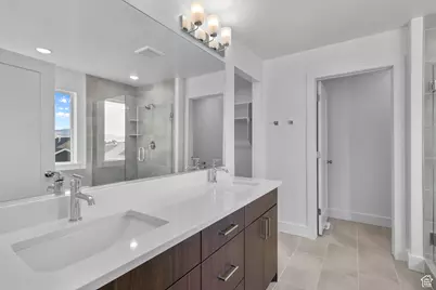 635 E 240 N #9, Tremonton, UT 84337 - Photo 11