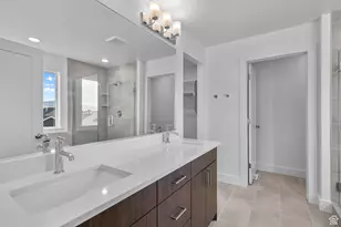 635 E 240 N, Tremonton, UT 84337 - Photo 11