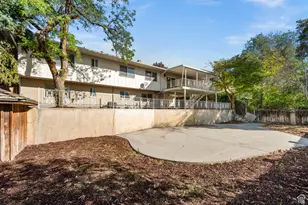 3404 E Enchanted Hills Dr S, Cottonwood Heights, UT 84121 - Photo 17