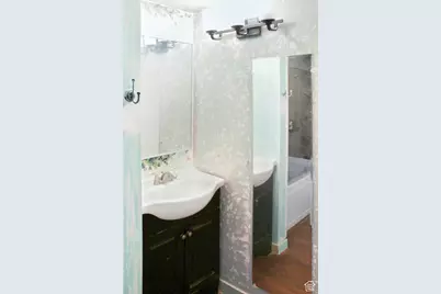 260 E 1100 N, North Salt Lake, UT 84054 - Photo 11