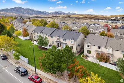 7069 W Cottage Point Dr, West Jordan, UT 84081 - Photo 21