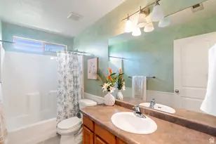 7069 W Cottage Point Dr, West Jordan, UT 84081 - Photo 13