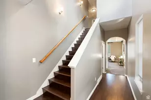 7069 W Cottage Point Dr, West Jordan, UT 84081 - Photo 3