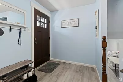 698 N Brook Ave E, Tooele, UT 84074 - Photo 3