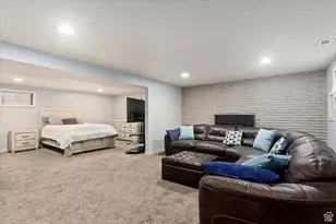 698 N Brook Ave E, Tooele, UT 84074 - Photo 17