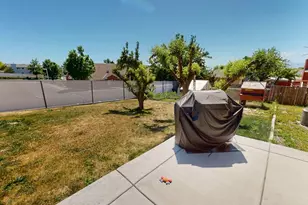 540 E 990 N, Pleasant Grove, UT 84062 - Photo 25