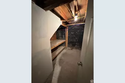 121 2nd W, East Carbon, UT 84520 - Photo 37